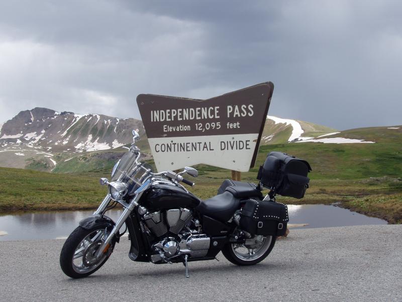 Independence Pass (State Route 82)