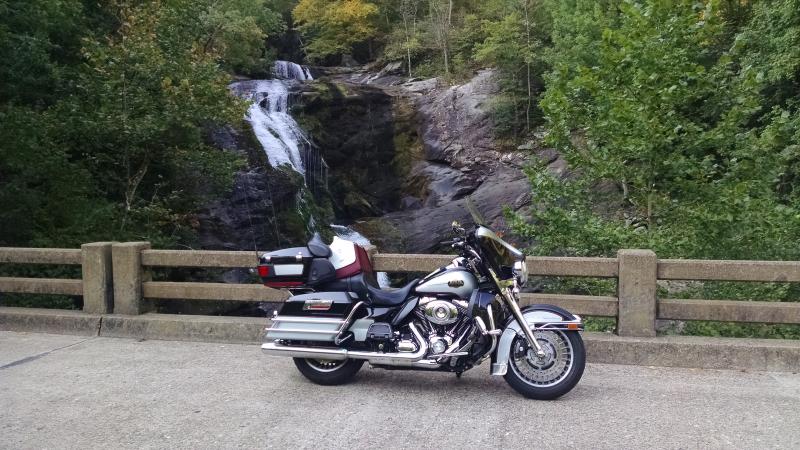 Cherohala Skyway tennessee motorcycle ride.jpg 