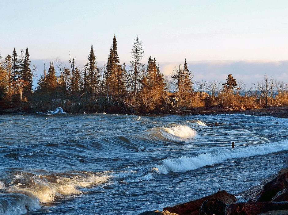 shore of lake superior