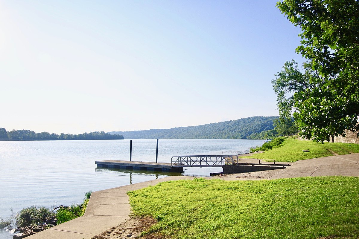 ohio river motorcycle ride.jpg 