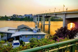 The Puget Sound to Sinclair Inlet to Dyes Inlet Ride