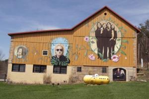 The Legends of Music Barn Run