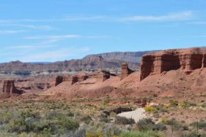 From Loa to Green River