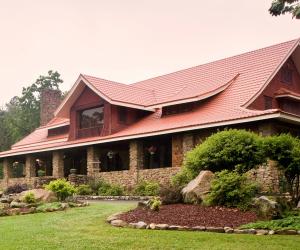 Hilltop Manor B&B |  Arkansas